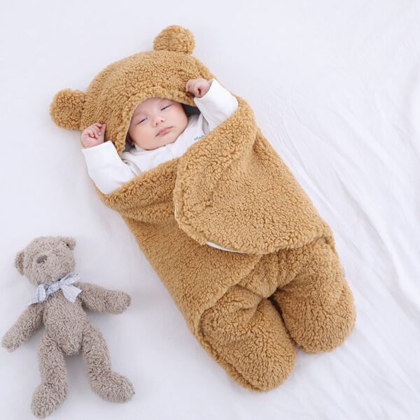 Autumn And Winter Thickened Anti-Shock Out Baby Quilt - Image 2